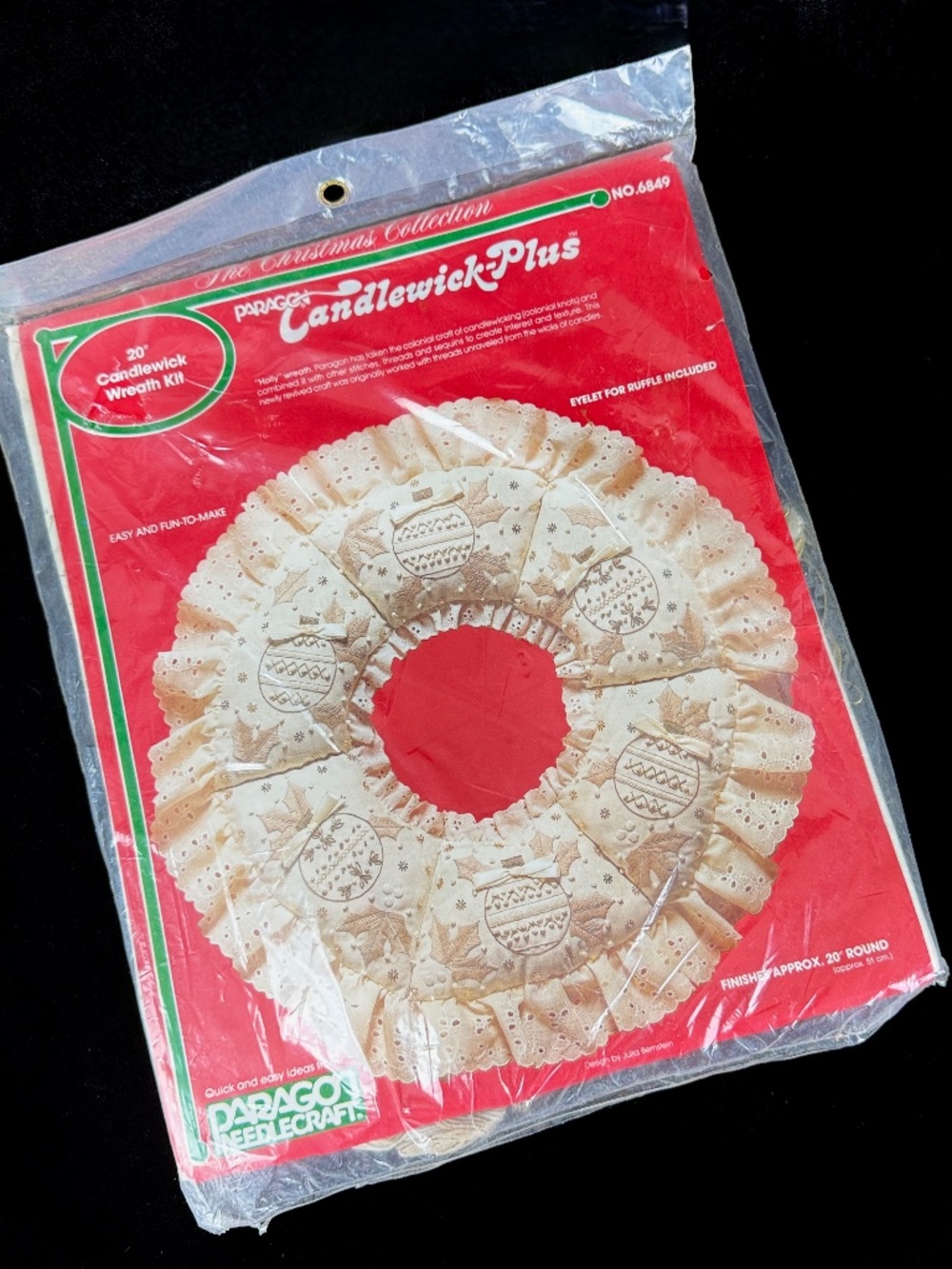 New 1983 Paragon Needlecraft Kit Candlewick Plus 20in Wreath Sealed Package
